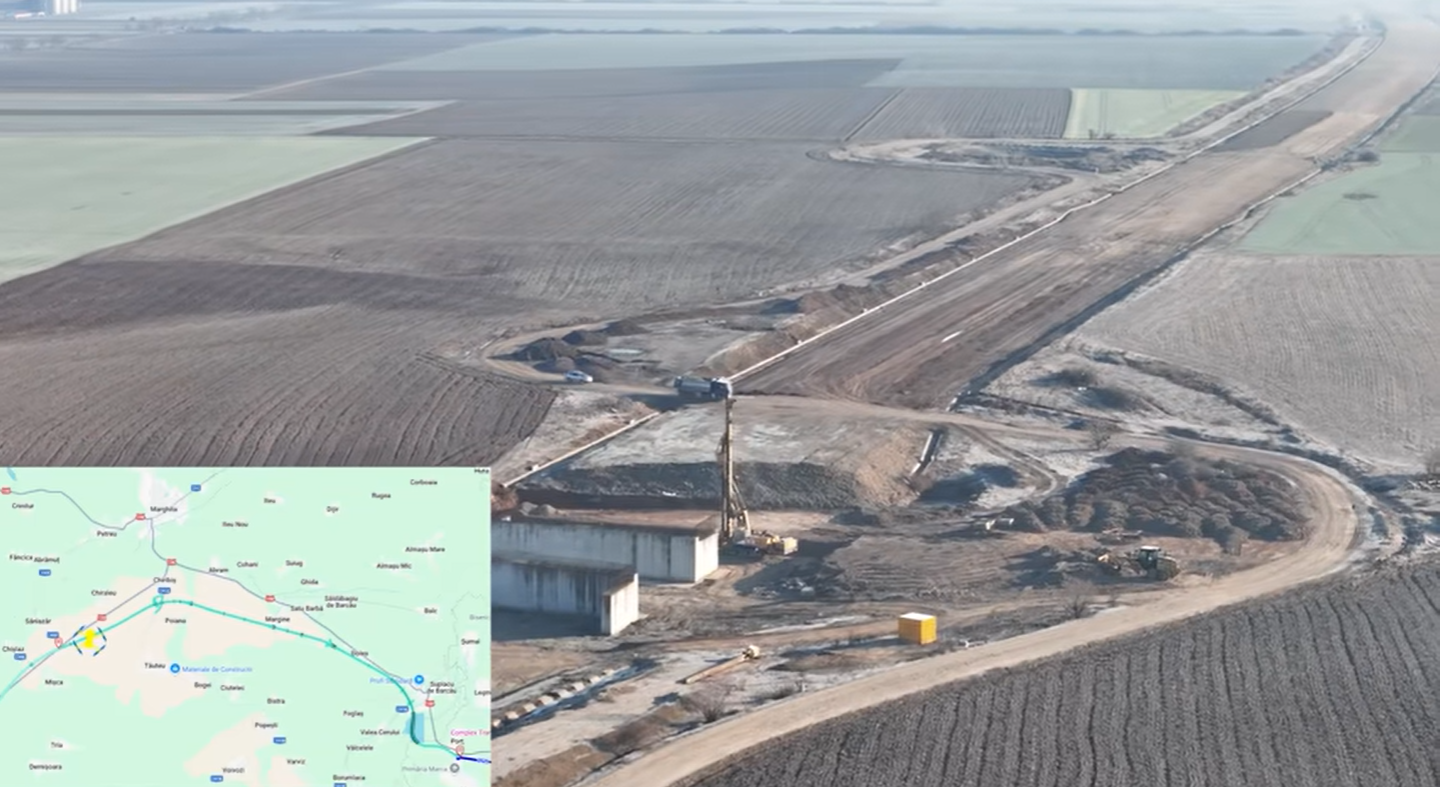 (Videó) Román építtető veszi át a Bechtel által elhagyott és 12 évig érintetlenül hagyott erdélyi autópálya-szakaszt