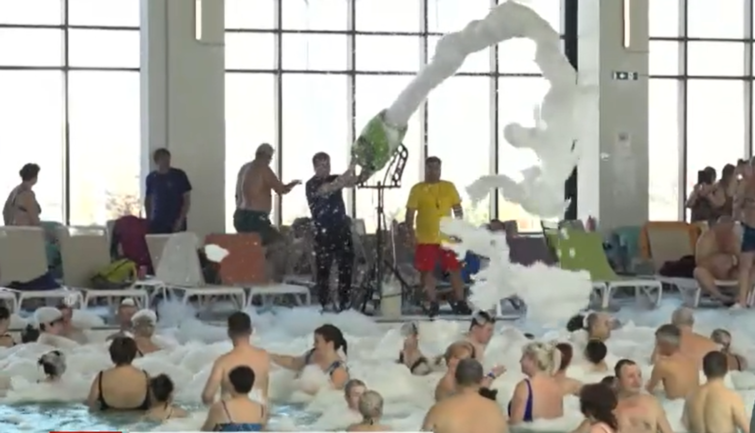 Habfürdővel ünnepelték a nőnapot a marosújvári sósfürdőben