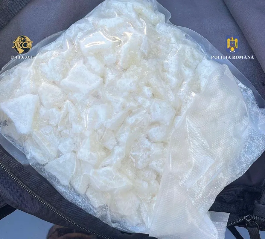 A Maros megyei rendőrök nagy fogása: több kiló drog egy fodrászatban