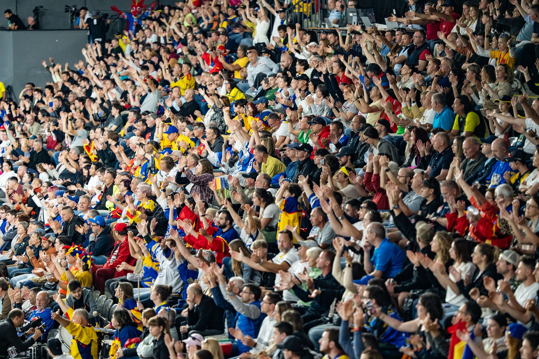 Harmincötezer szurkoló látogatott ki a jégkorong-világbajnokságra Sepsiszentgyörgyre
