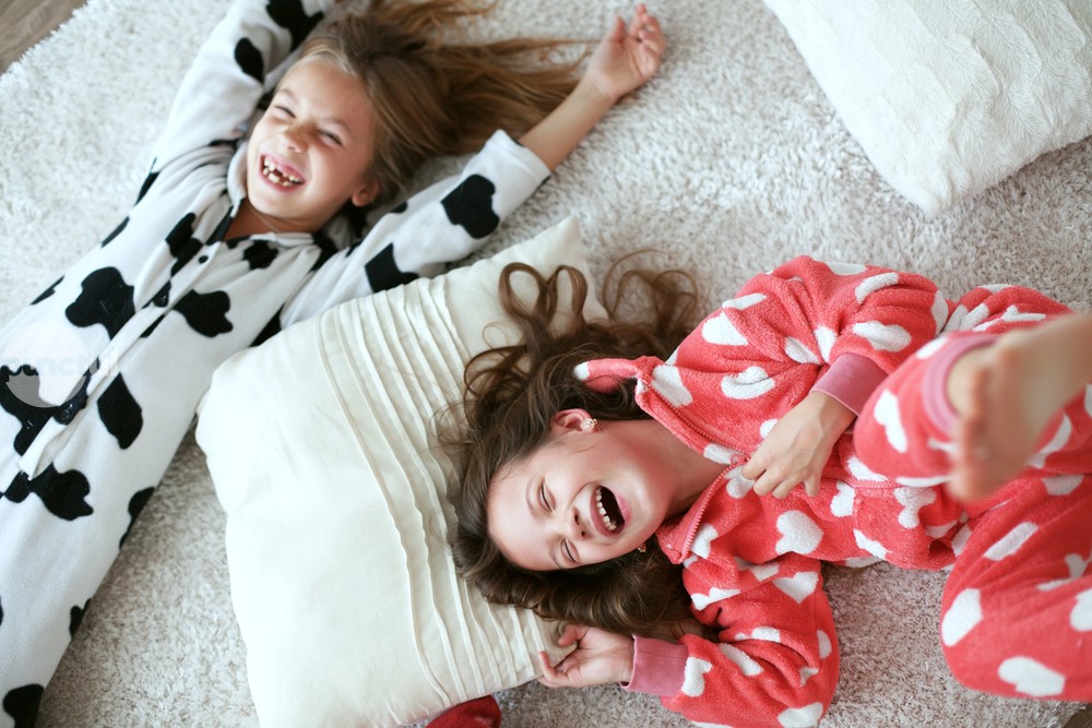 Pizsamaparti a Plaza M-ben: gyerekeknek móka, szülőknek ingyen belépés és kávé pizsamában