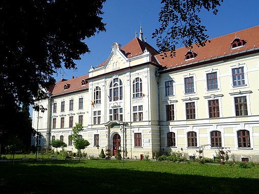 Döntés előtt: lesz-e önálló katolikus gimnázium Marosvásárhelyen?