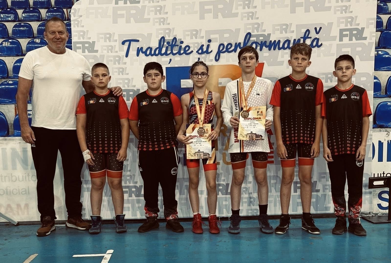 Marosvásárhelyi birkózók sikere Buzăuban: bajnoki cím és bronzérem az országos döntőn