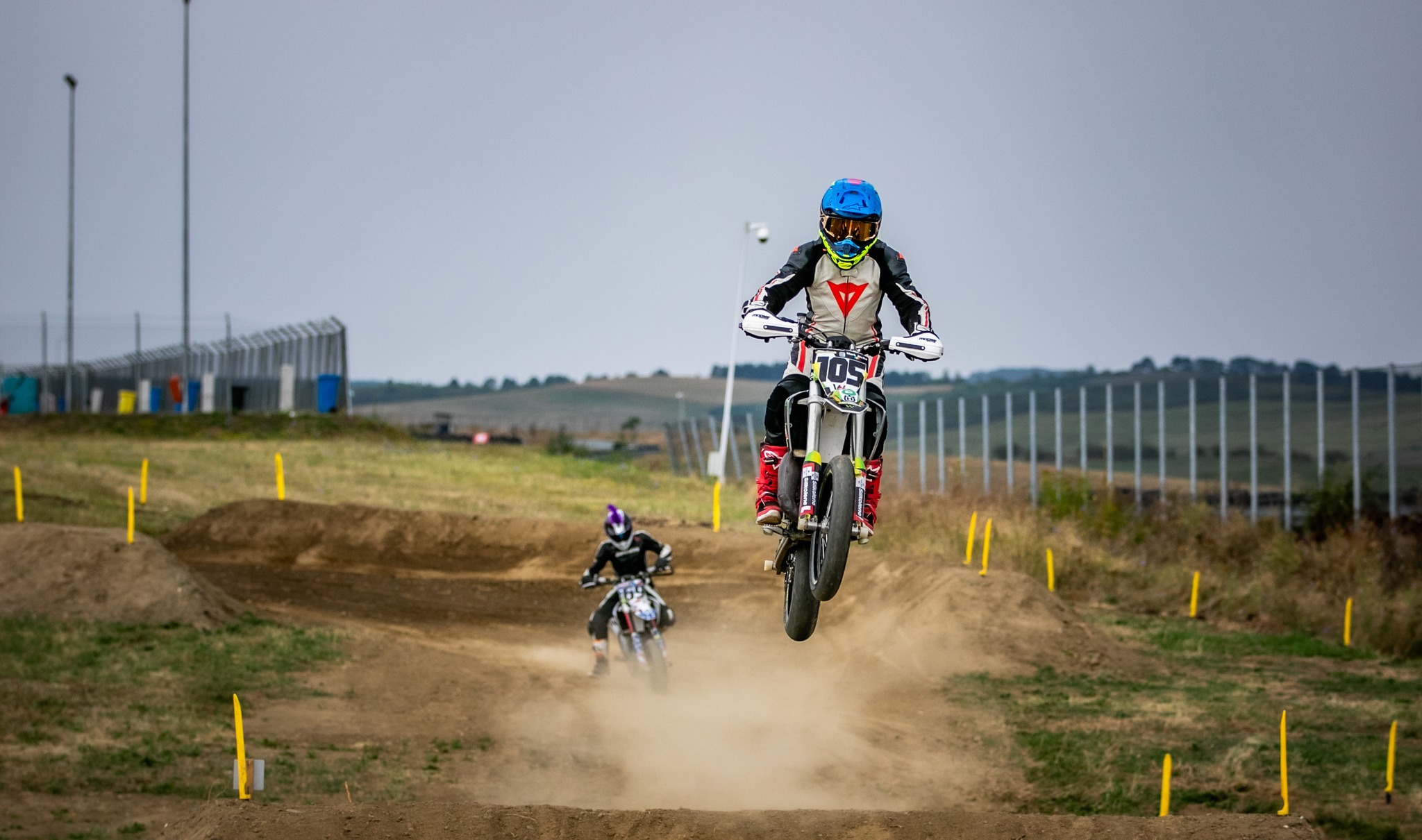 Versenynapok a Transilvania Motor Ringen: kétnapos motorsport-esemény Csergeden