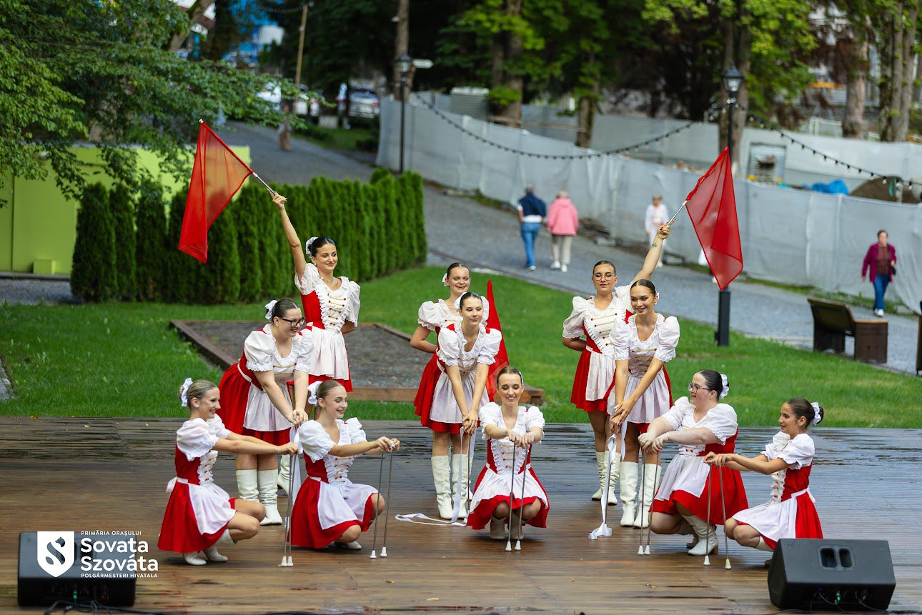 (Képgaléria) Minden hétvégén életre kel a szovátai Amfiteátrum