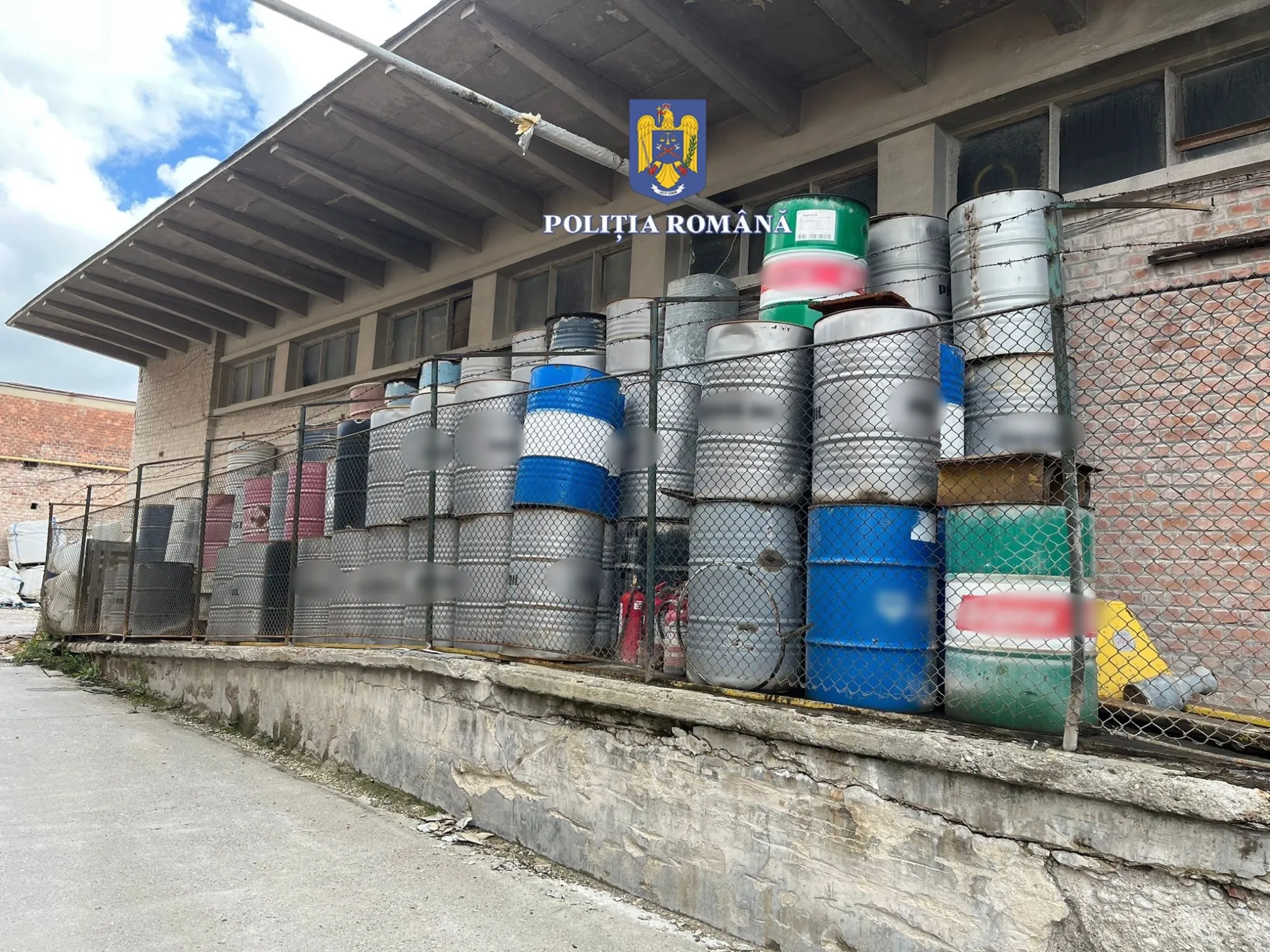 Titkos bontók és veszélyes vegyszerek – súlyos környezetszennyezést lepleztek le a hatóságok Maros megye több településén