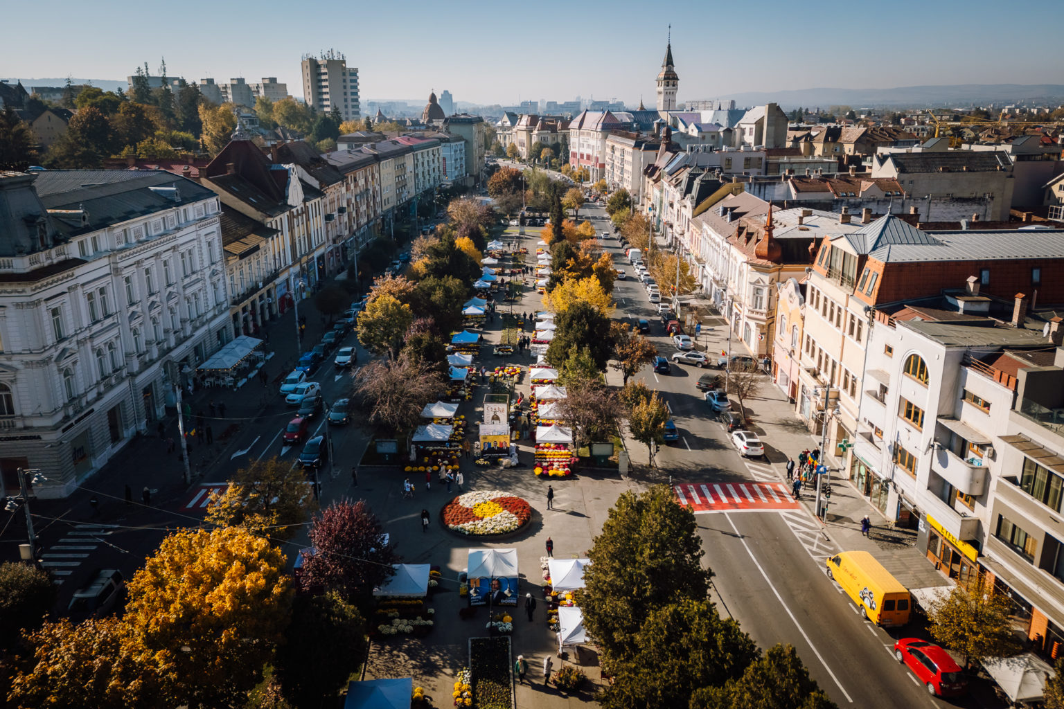 Változik a forgalmi rend Marosvásárhely főterén – csak az egyik irányt zárják le