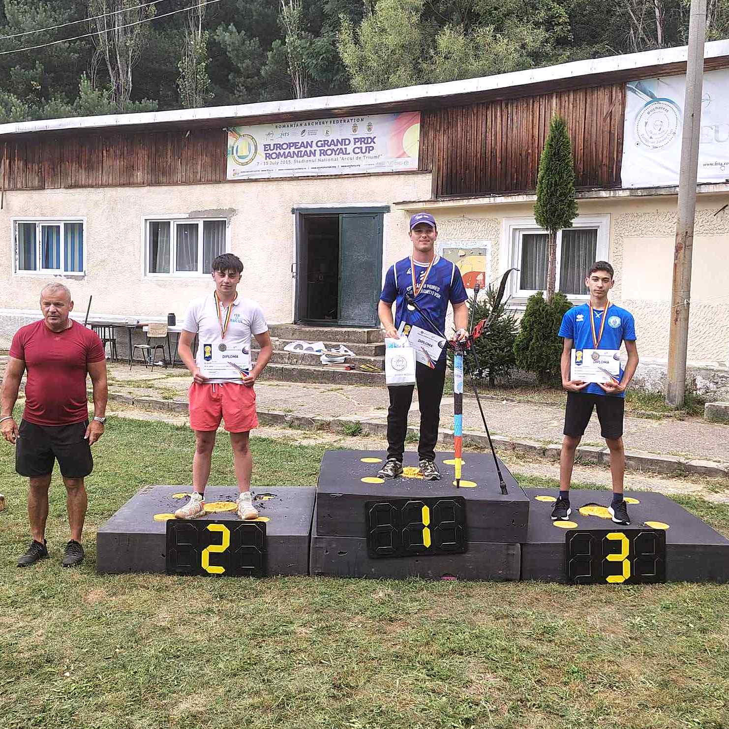 Eredményes hétvégét zártak a Marosvásárhelyi VSK íjászai Aninószán