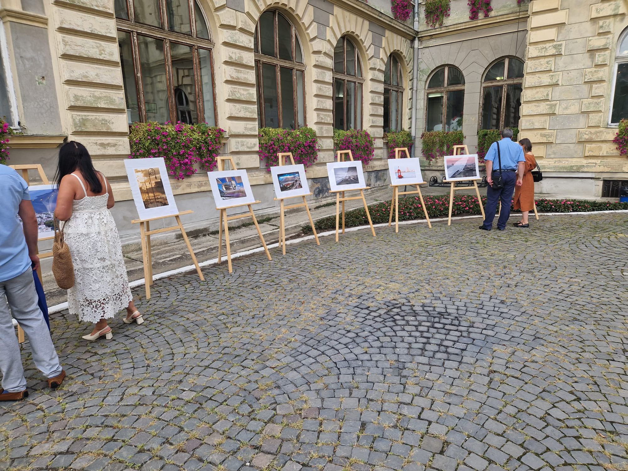 65 éves a román–kubai diplomáciai kapcsolat – fotókiállítás Segesváron