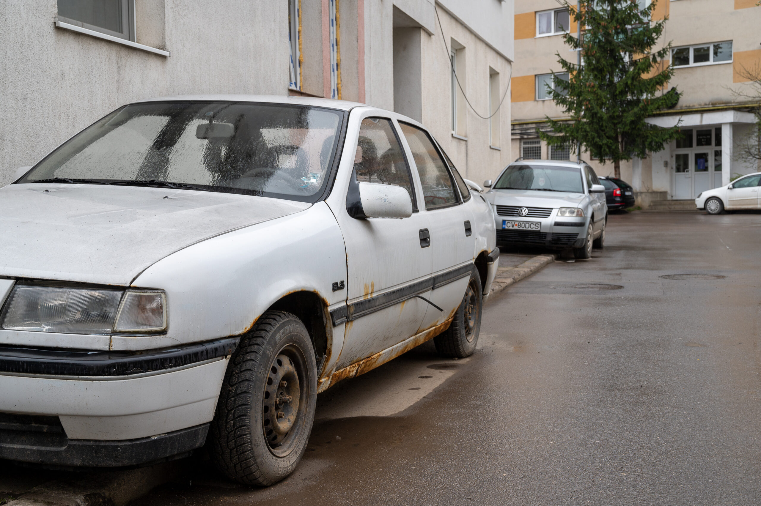 Roncsautóért tömegközlekedési bérlet vagy bicikli – új feltételekkel folytatódik a program Sepsiszentgyörgyön