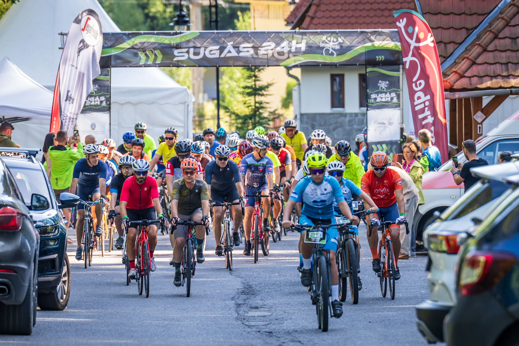 Több mint 500 kört és közel 5000 kilométert tekertek 24 óra alatt a Sugás 24H kerékpáros kihíváson