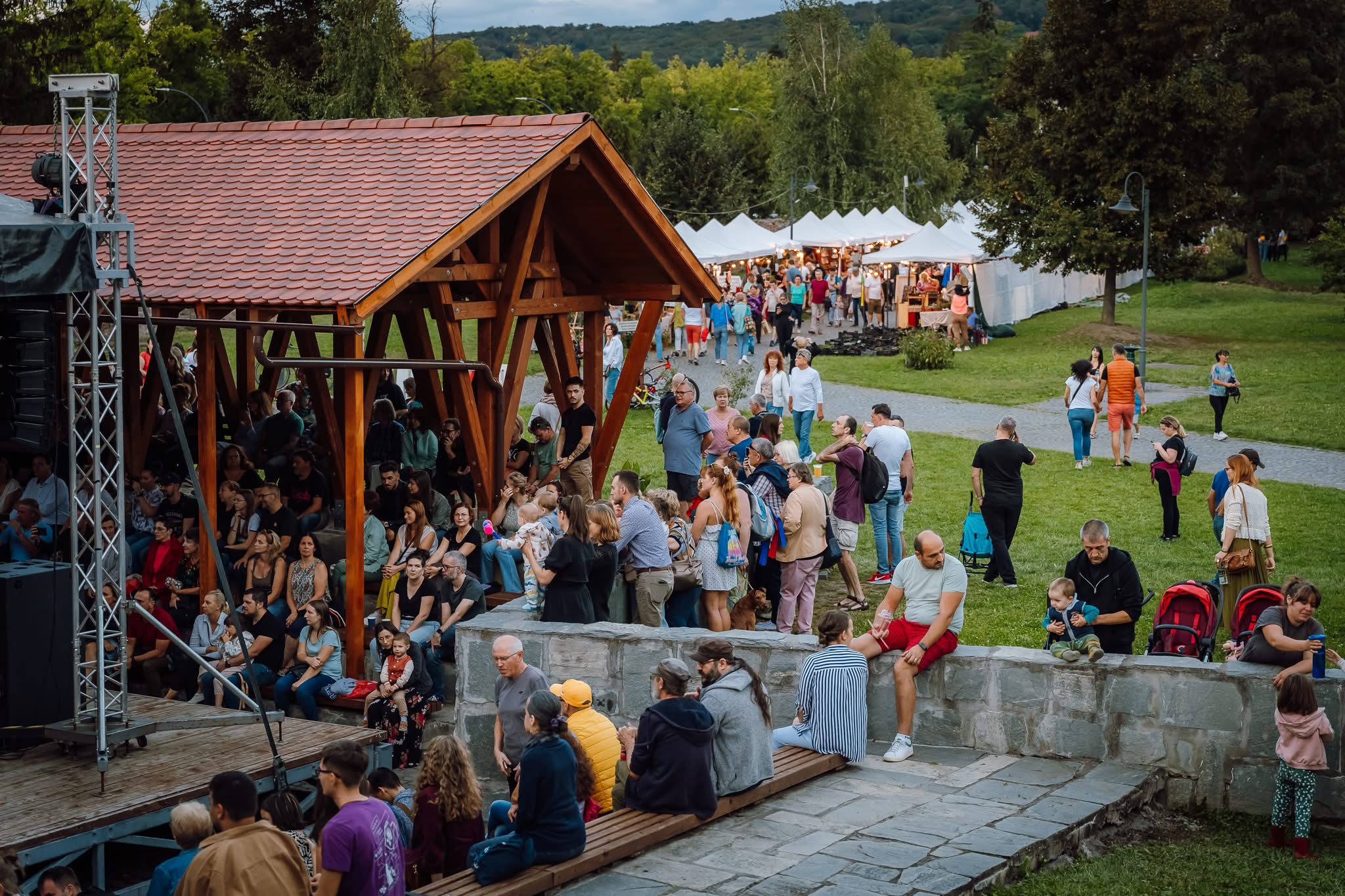 Megnyílt a vár új amfiteátruma a „JazzEst” zárókoncertjén