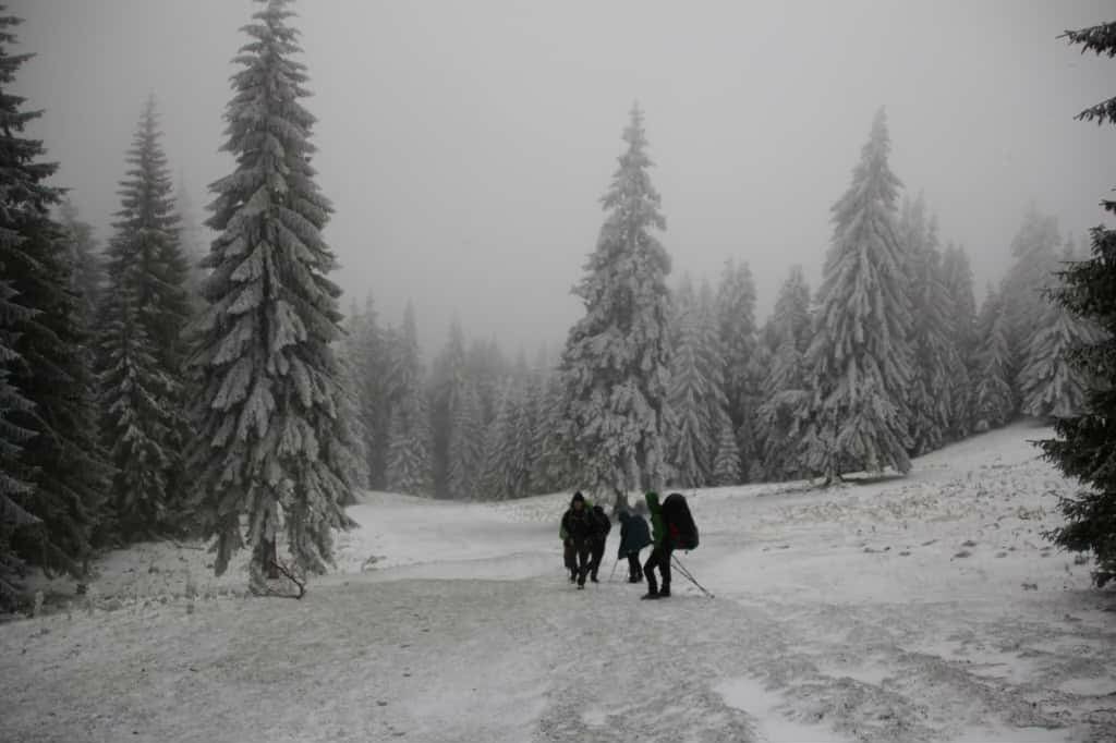 Közel százan teljesítették az idei Egyeskő 60 túrát a zord időjárás ellenére