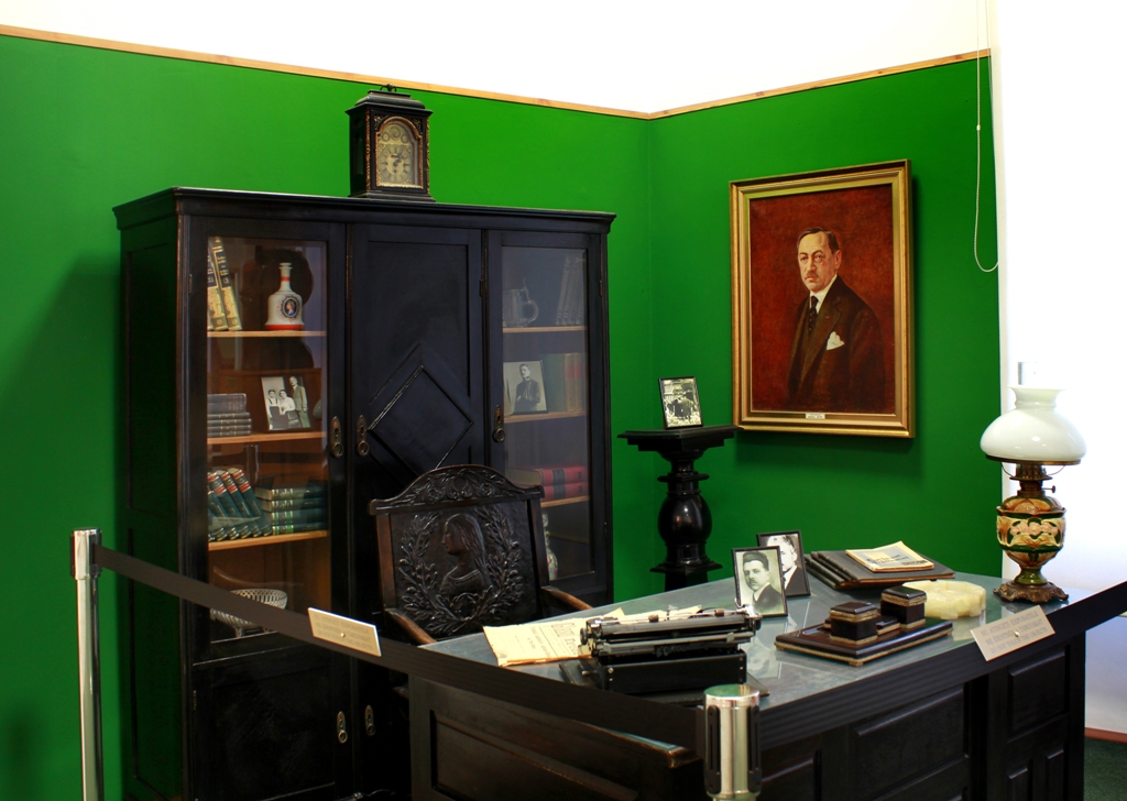 Az Emil Aurel Dandea Emlékszoba felújítás miatt zárva van Marosvásárhelyen