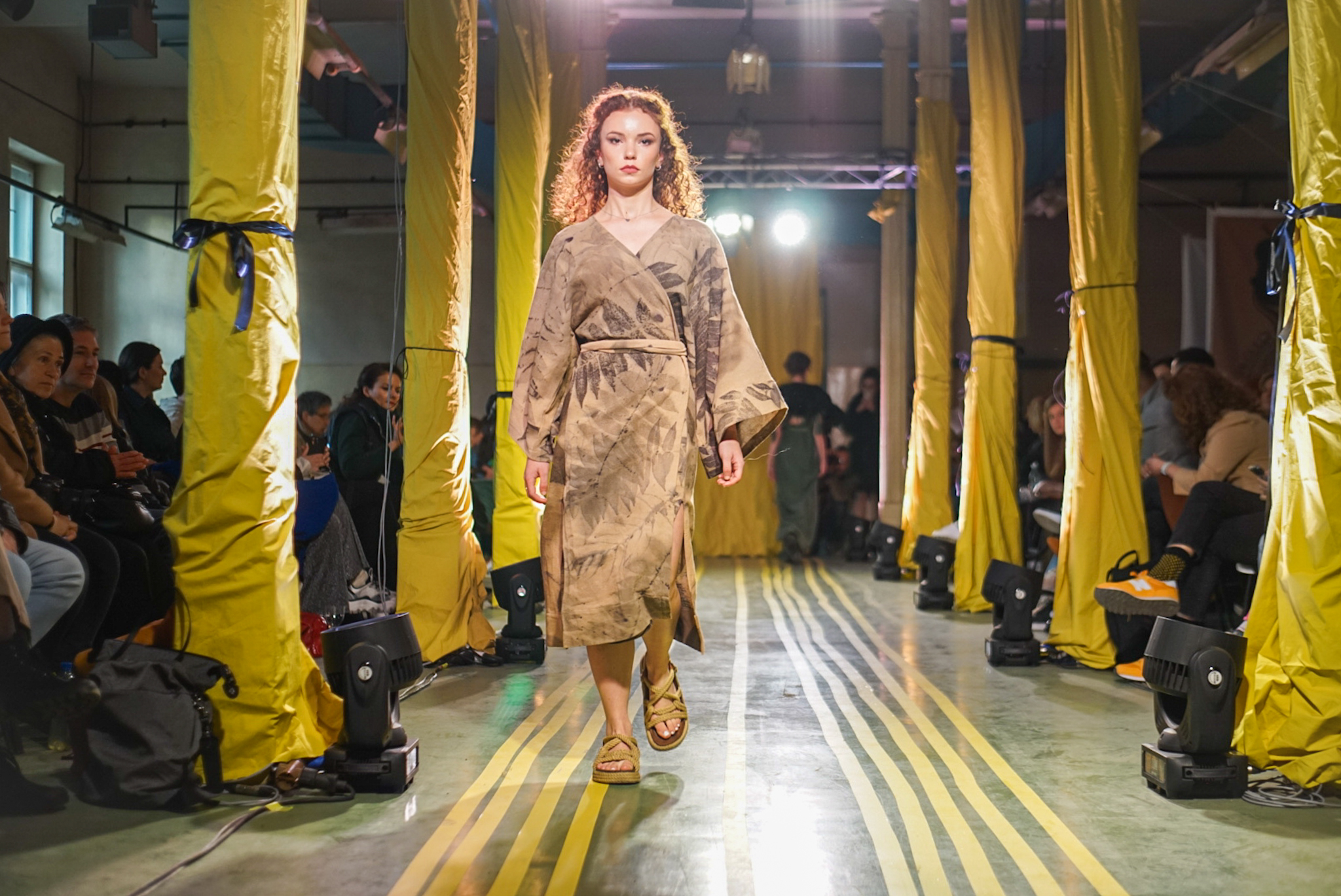 Újra Design Week Sepsiszentgyörgyön – kreativitás, szakmaiság és divat az egykori dohánygyárban