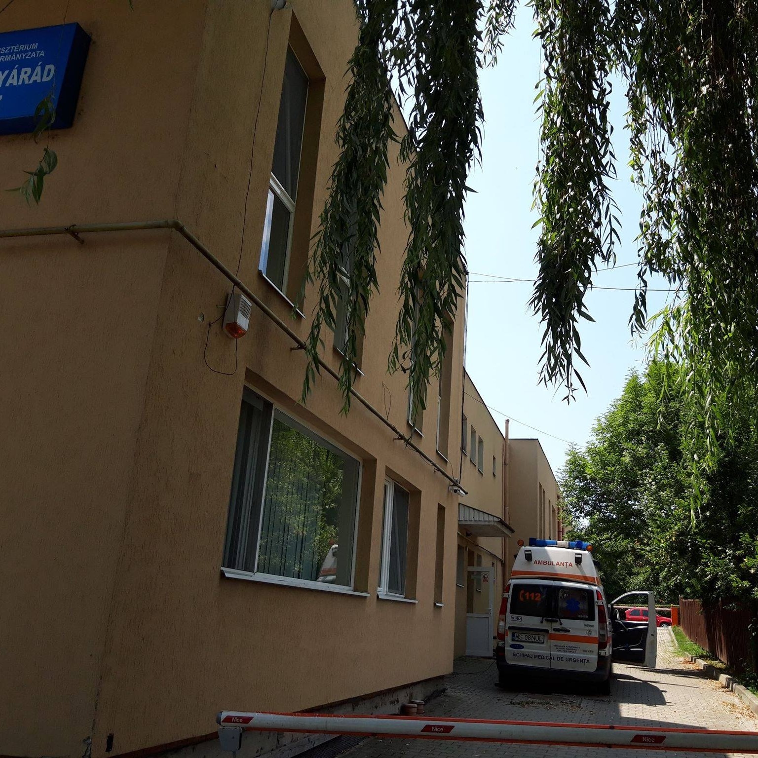 Több mint 5 millió lejért új orvosi eszközöket és bútorokat vásárolnak a szovátai kórház járóbeteg-rendelőjébe