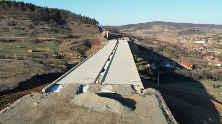 A3-as autópálya – 90%-ban elkészült szakaszok maradnak pénz nélkül, leállnak az építkezések