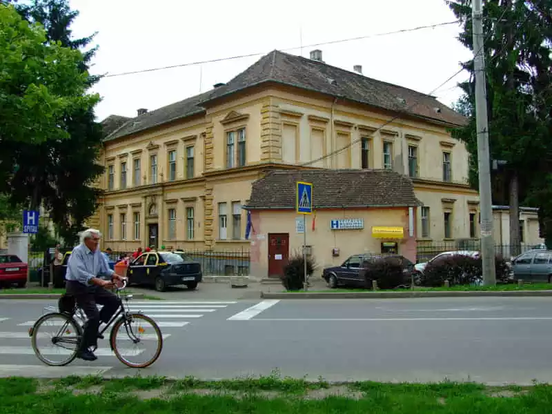 10,37 millió lej értékű modernizálás kezdődik a Segesvári Kórházban