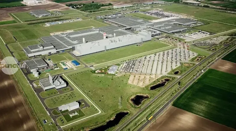 Az idei évtől a Mercedes az A-osztály gyártását is Magyarországra hozza