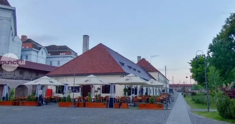 Vendéglátóhelyeket ad bérbe a városháza a marosvásárhelyi várban