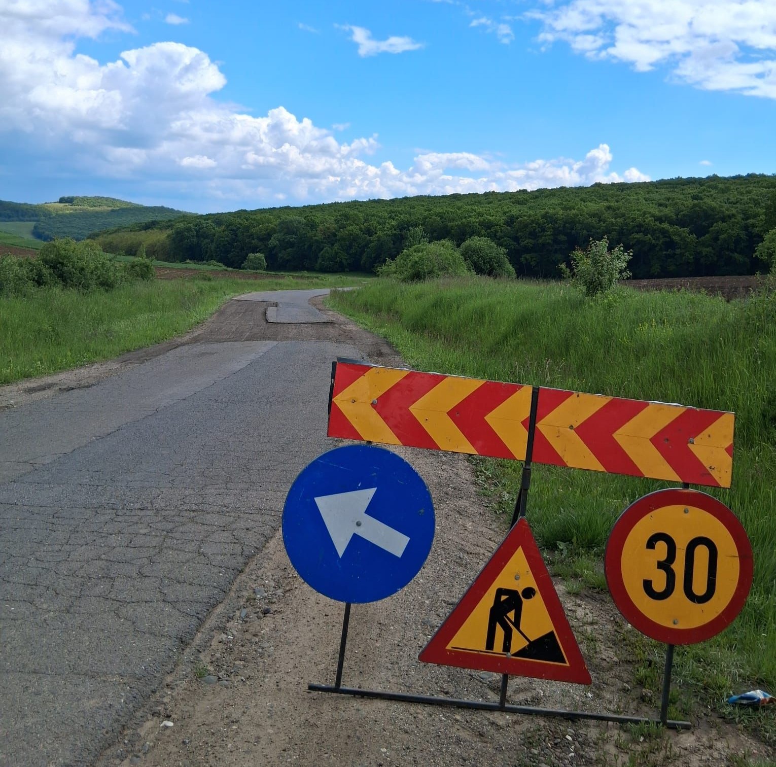 Útjavítás kezdődik a Mezőpanit–Harcó–Kövesd–Madaras útszakaszon