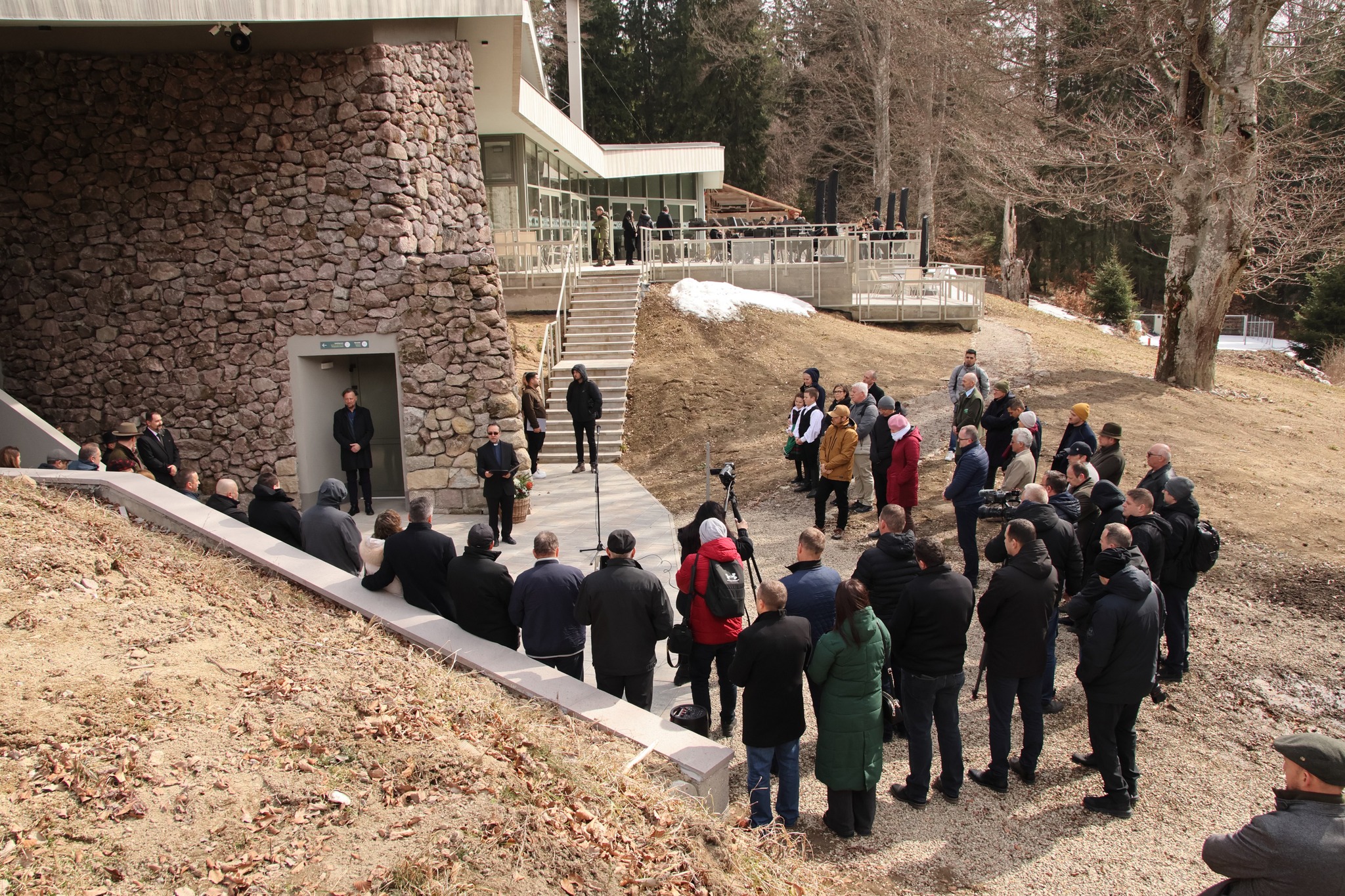 Megnyílt a Mohos Tőzegláp Ökocentrum a Szent Anna-tónál