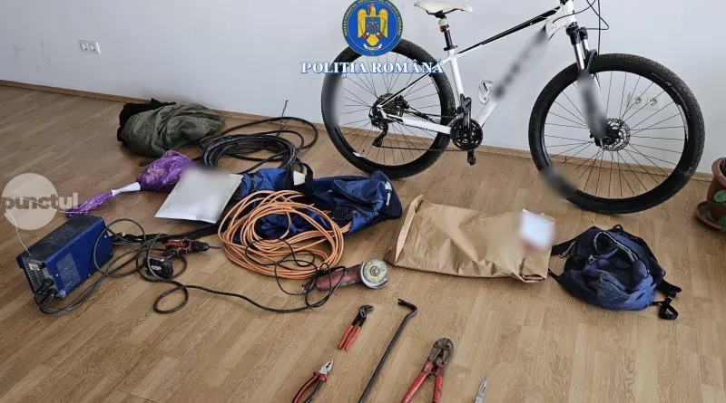 Házkutatások Maros megyében: egy férfit tetten értek elektromos szerszámok és kerékpárok ellopása miatt