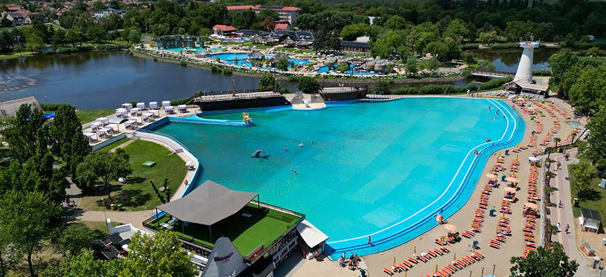 Hogyan adhat identitást egy aquapark egy városnak? – 3 példa, amelyek inspirálhatják a marosvásárhelyi Víkend komplexumot