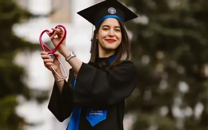 Nemzetközi elismerésben részesült a marosvásárhelyi orvosi egykori diákja: díjazták Erasmus-teljesítményéért