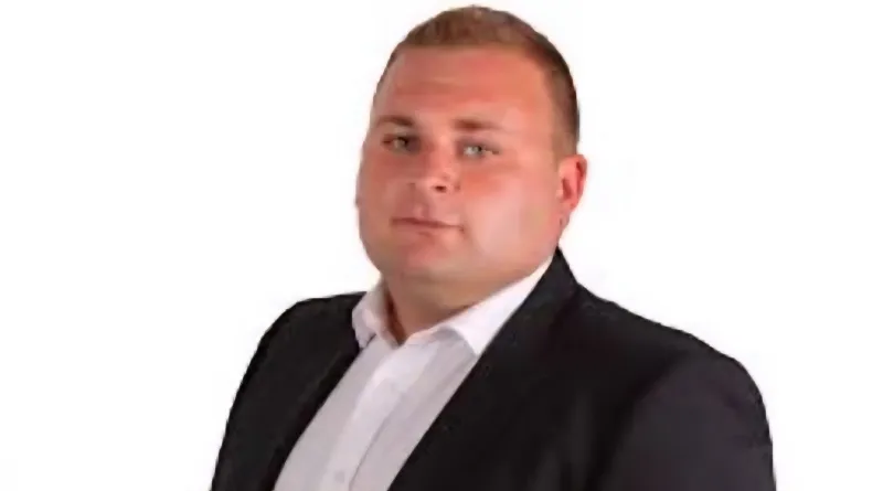 Az áromlopással gyanúsított polgármestert hatósági felügyelet alá helyezték