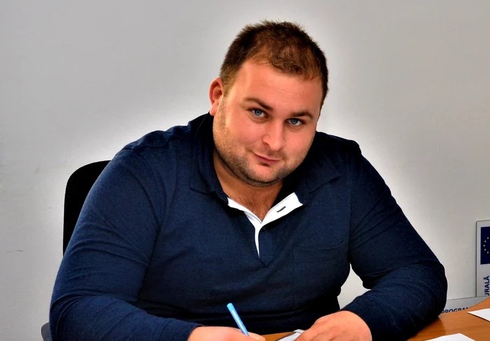 Fekete pont Spiru Șerban Crăciun polgármester számára, amiért 5 éven keresztül lopta az áramot.