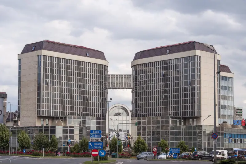 Kevesebb ANAF-iroda a megyében, nagyobb nyomás Marosvásárhelyen: újra jöhetnek az utak és a sorban állások