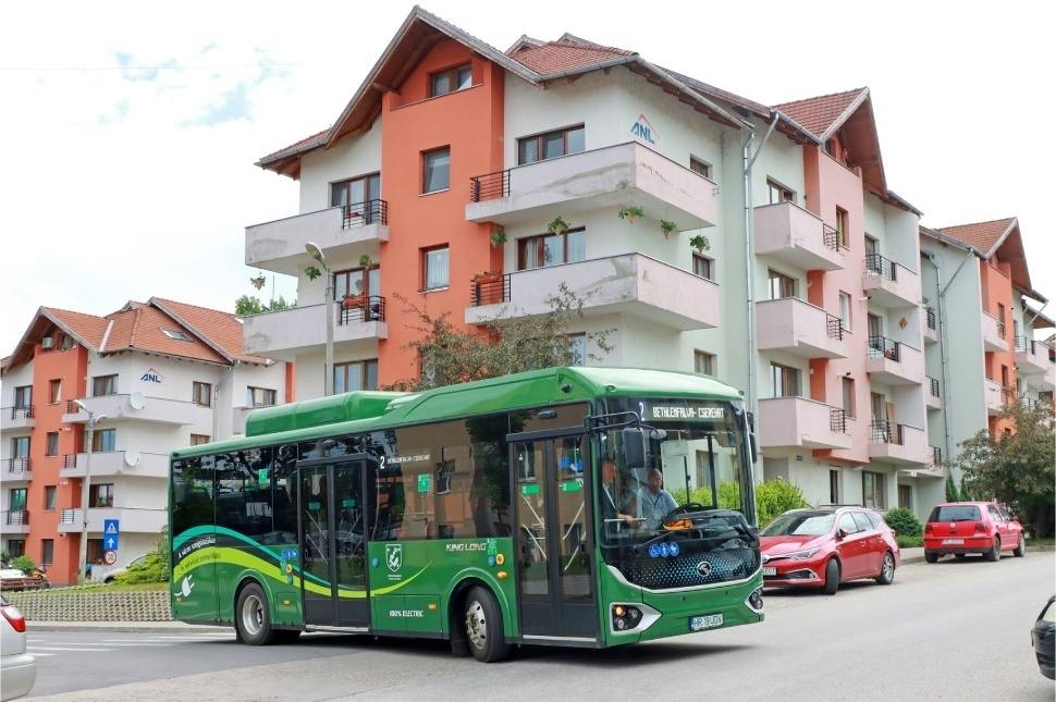 42 lakásos ifjúsági tömbház épül Székelyudvarhely Cserehát részén