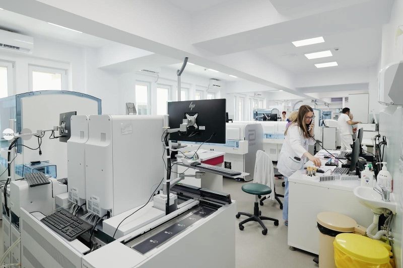 A Maros Megyei Sürgősségi Kórház Románia egyik legmodernebb orvosi laboratóriumával rendelkezik