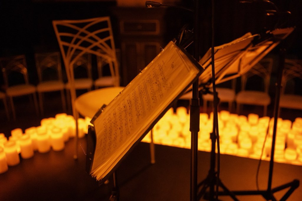 Piros pont Marosvásárhelynek gazdag kulturális eseményeiért, amelyek országos elismerést hoznak a városnak
