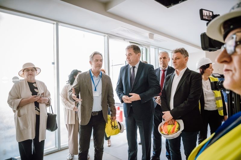 Horațiu Suciu: Az új kórházak külön finanszírozást igényelnek, különben már az első hónapban fizetésképtelenné válhatnak